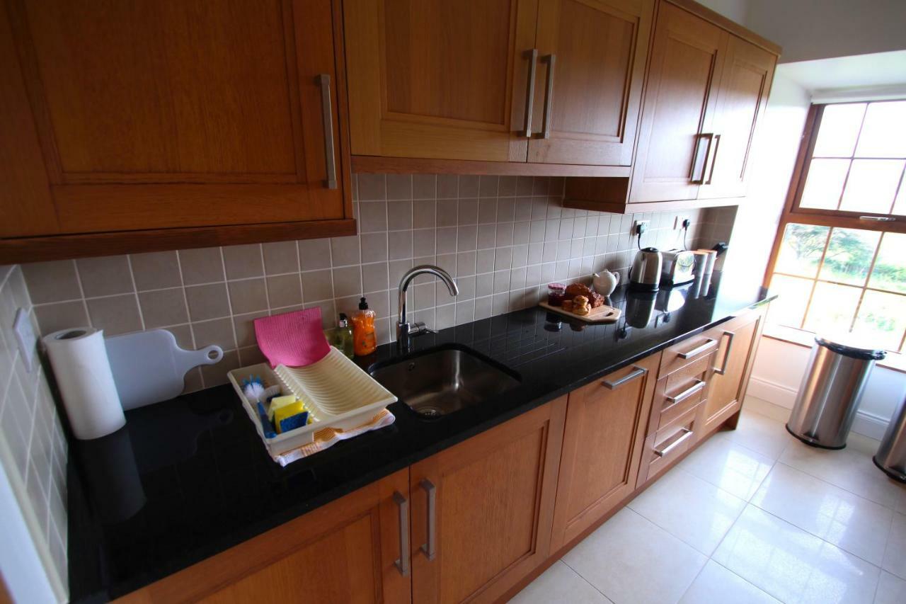 Island View Luxury Apartment Clifden Esterno foto