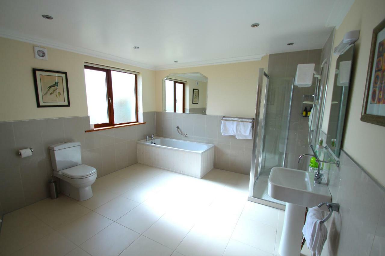 Island View Luxury Apartment Clifden Esterno foto